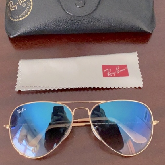 Ray Ban Aviator SunglAsses Gold Blue Gradient Lens